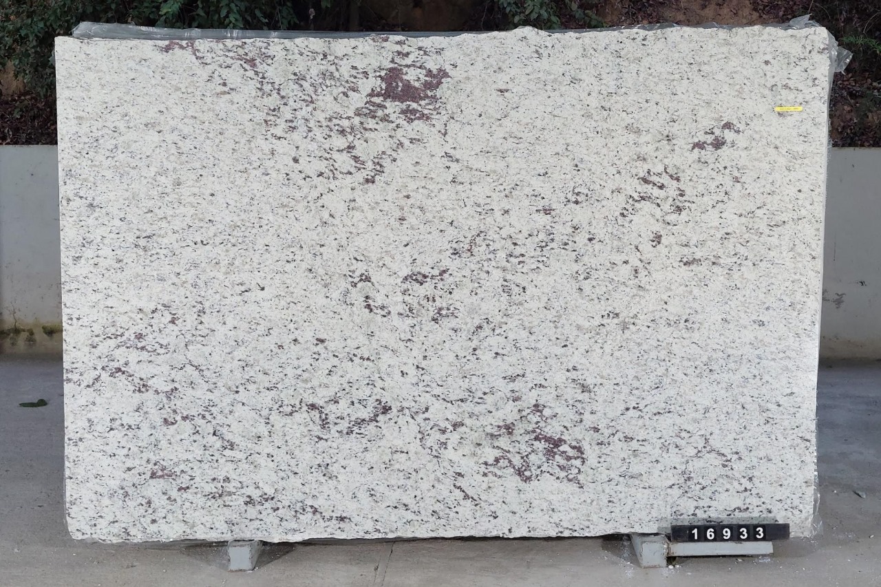 Granite Slabs - Image 18